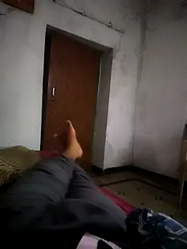 Snapshot of TeluguMuslimBoy chatting on 10/31/25, 04:30 TeluguMuslimBoy online show from 10/31/25, 04:30