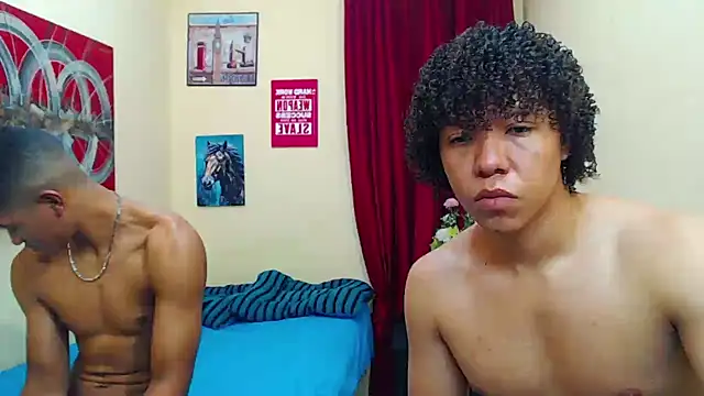 Black hugecock online show from 10/27/25, 01:15