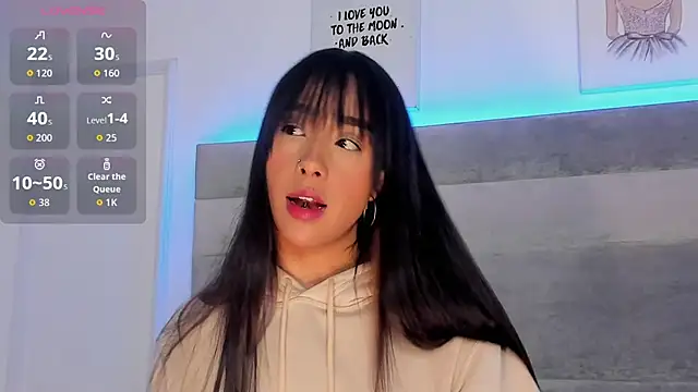 Snapshot of Aleja_ruizz chatting on 09/23/25, 06:38 Aleja ruizz online show from 09/23/25, 06:38