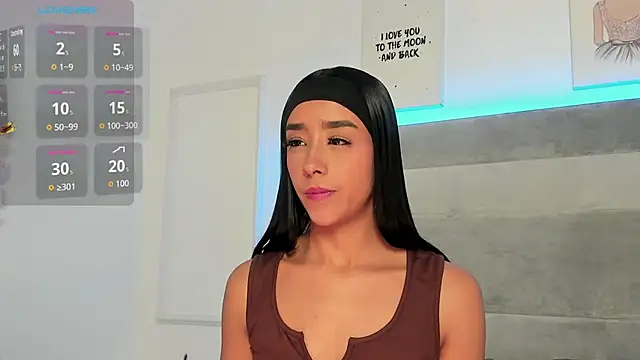 Snapshot of Aleja_ruizz chatting on 09/30/25, 05:23 Aleja ruizz online show from 09/30/25, 05:23