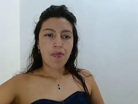 SarahFriendly online show from 07/16/26, 06:14
