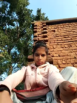 Gulika Doshi online show from 11/18/25, 02:17