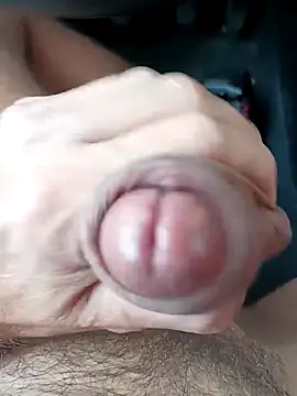 Snapshot of pegaso369 chatting on 10/30/25, 12:28 pegaso369 online show from 10/30/25, 12:28