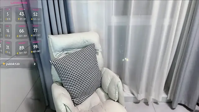 w qingqing online show from 09/14/25, 03:00