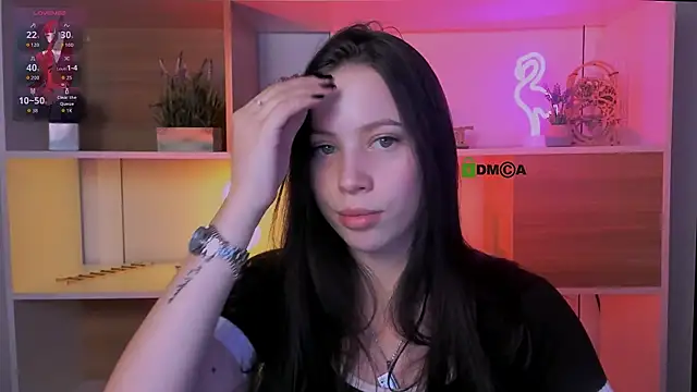 amanda-miki online show from 11/07/25, 03:45