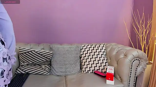 ariannaliss online show from 10/11/25, 03:39