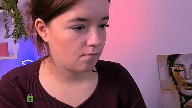 Snapshot of nika-still chatting on 10/18/25, 10:38 nika-still online show from 10/18/25, 10:38