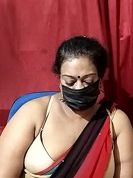 Snapshot of surekha-30 chatting on 01/06/26, 06:22 surekha-30 online show from 01/06/26, 06:22