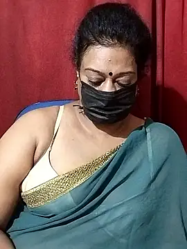 Snapshot of surekha-30 chatting on 01/07/26, 05:15 surekha-30 online show from 01/07/26, 05:15