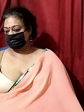 Snapshot of surekha-30 chatting on 01/11/26, 05:18 surekha-30 online show from 01/11/26, 05:18