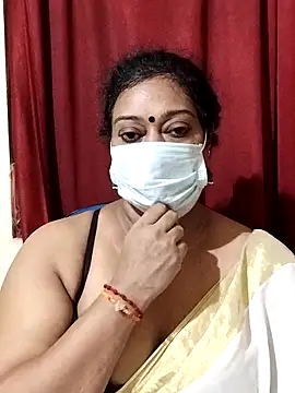 Snapshot of surekha-30 chatting on 02/06/26, 05:49 surekha-30 online show from 02/06/26, 05:49