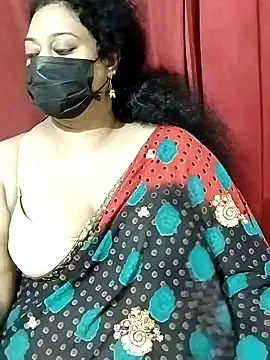 Snapshot of surekha-30 chatting on 04/09/26, 06:24 surekha-30 online show from 04/09/26, 06:24