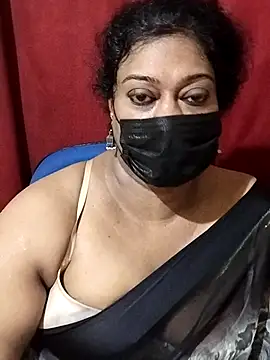 Snapshot of surekha-30 chatting on 04/17/26, 06:00 surekha-30 online show from 04/17/26, 06:00