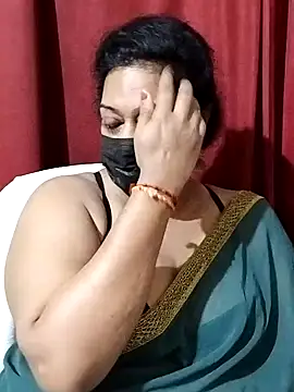 Snapshot of surekha-30 chatting on 04/23/26, 05:04 surekha-30 online show from 04/23/26, 05:04