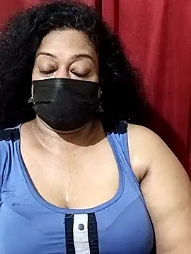 Snapshot of surekha-30 chatting on 07/28/26, 05:01 surekha-30 online show from 07/28/26, 05:01