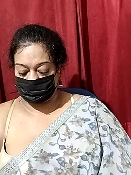 Snapshot of surekha-30 chatting on 08/01/26, 05:23 surekha-30 online show from 08/01/26, 05:23