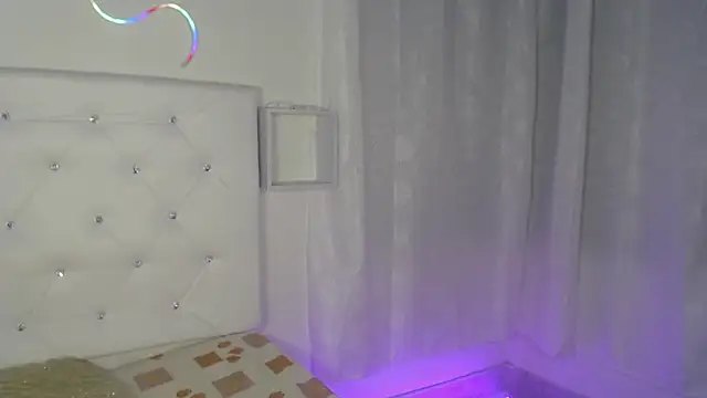 Snapshot of tatixxxvega chatting on 10/03/25, 01:41 tatixxxvega online show from 10/03/25, 01:41