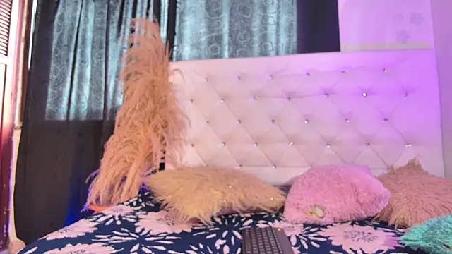 tatixxxvega online show from 07/25/26, 05:21