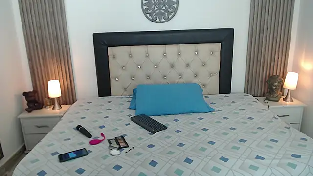 Snapshot of Serena_Houstonn chatting on 01/06/26, 11:14 Serena Houstonn online show from 01/06/26, 11:14
