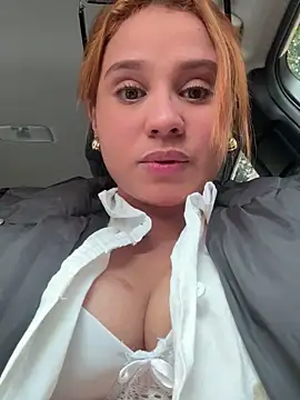 ANNA  SMITH online show from 09/15/25, 08:20