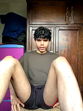 Axel-Mejia online show from 11/05/25, 07:36