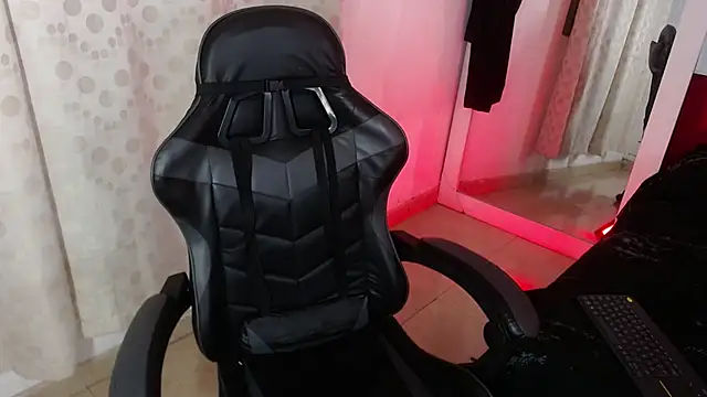 merly chica online show from 09/23/25, 01:03