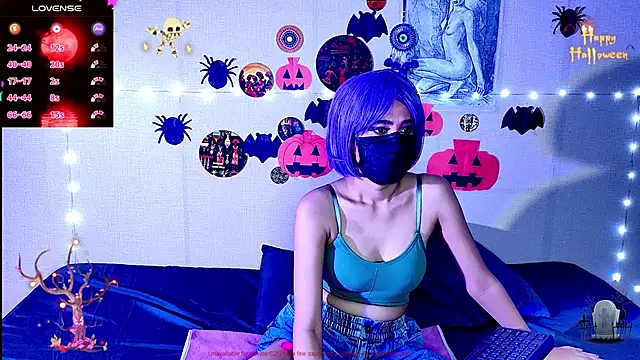 Snapshot of SinfulTemptation chatting on 10/27/25, 01:15 SinfulTemptation online show from 10/27/25, 01:15