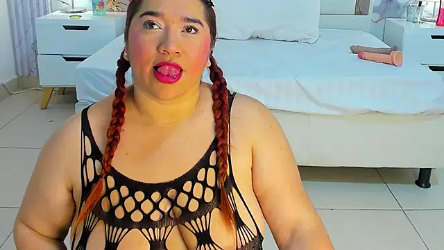 VanessaHard as online show from 10/07/25, 08:06