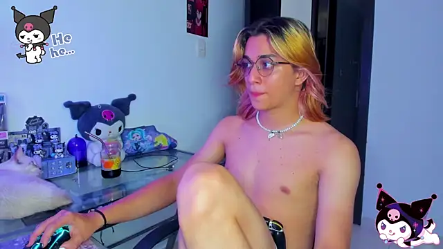 KeitaMoon online show from 09/20/25, 10:00