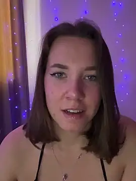 Candy Foxxxy  online show from 09/21/25, 08:05