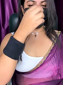 Snapshot of best_couple19 chatting on 11/02/25, 04:20 best couple19 online show from 11/02/25, 04:20