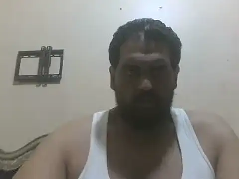 elpoop7305 online show from 05/20/26, 03:56