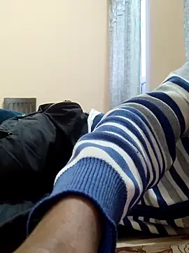 INTERNATIONAL0001 online show from 11/16/25, 01:33