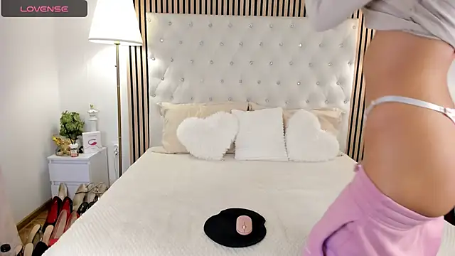 AlexiaLush online show from 10/16/25, 05:52