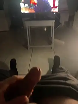 Snapshot of geilheit12 chatting on 10/23/25, 12:43 geilheit12 online show from 10/23/25, 12:43