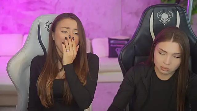 Snapshot of Luna_secretgirl chatting on 10/29/25, 08:05 Luna secretgirl online show from 10/29/25, 08:05