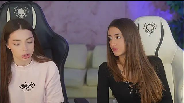 Snapshot of Luna_secretgirl chatting on 11/05/25, 07:52 Luna secretgirl online show from 11/05/25, 07:52