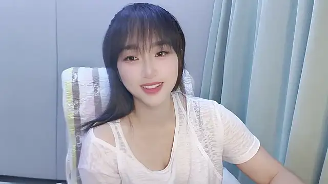 Honeysexy-1 online show from 09/18/25, 12:18