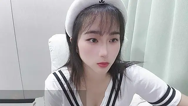 Honeysexy-1 online show from 10/26/25, 01:17