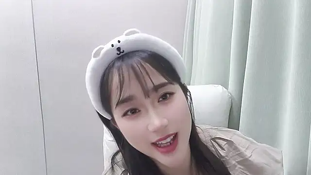 Honeysexy-1 online show from 10/31/25, 02:29