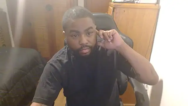 Breadwinnah online show from 09/23/25, 03:53