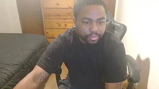 Breadwinnah online show from 10/28/25, 07:12