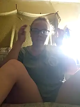 countrymomma online show from 10/17/25, 08:39