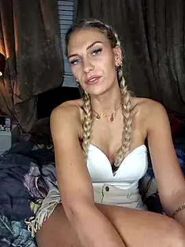 Melody1600 online show from 09/29/25, 09:41