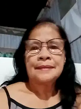 Snapshot of Sweet-Lita50 chatting on 10/10/25, 11:31 Sweet-Lita50 online show from 10/10/25, 11:31