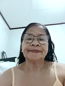Snapshot of Sweet-Lita50 chatting on 02/14/26, 11:01 Sweet-Lita50 online show from 02/14/26, 11:01