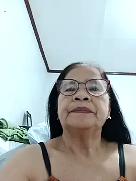 Snapshot of Sweet-Lita50 chatting on 03/07/26, 11:24 Sweet-Lita50 online show from 03/07/26, 11:24