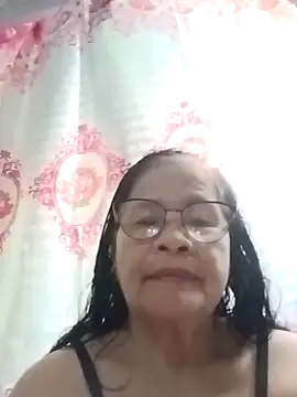 Snapshot of Sweet-Lita50 chatting on 03/27/26, 05:35 Sweet-Lita50 online show from 03/27/26, 05:35