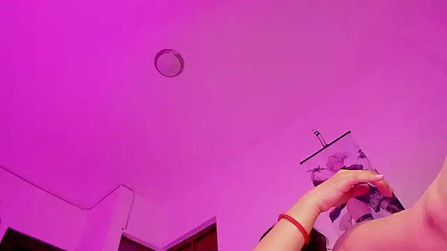 Nix Girl online show from 10/02/25, 07:59