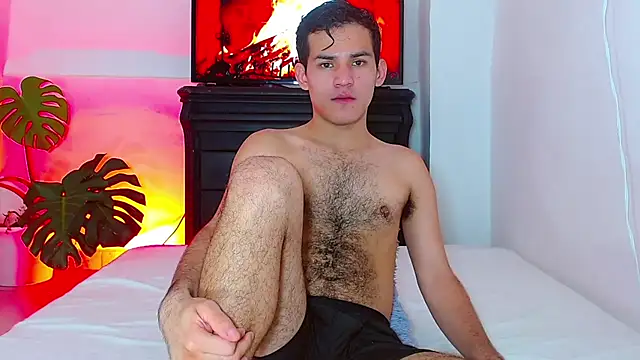 Snapshot of alessandro_musk chatting on 09/16/25, 01:39 alessandro musk online show from 09/16/25, 01:39